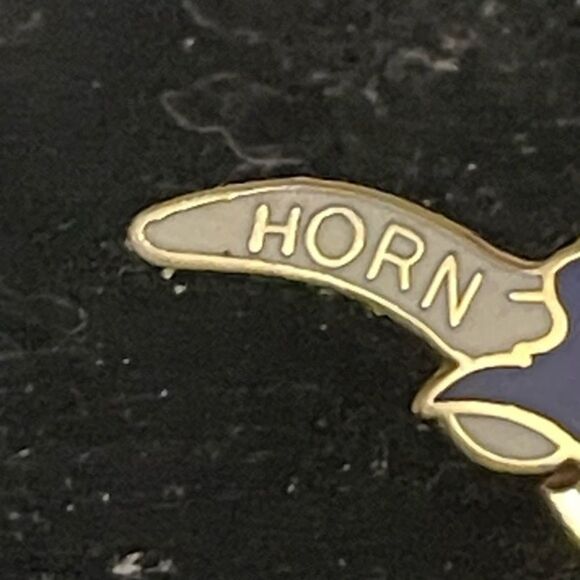 1.25” gold tone and purple enamel Horn Pride lapel hat tie pin - Picture 8 of 12